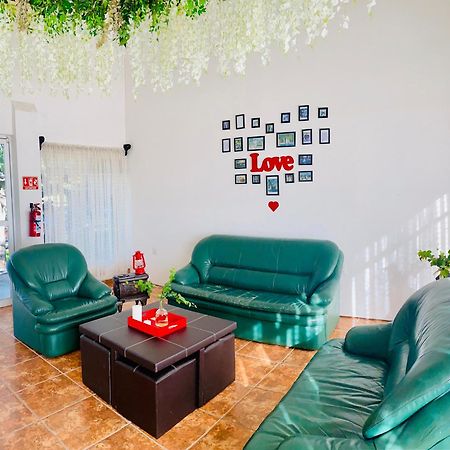 Club Vergel Resort Bernal Εξωτερικό φωτογραφία