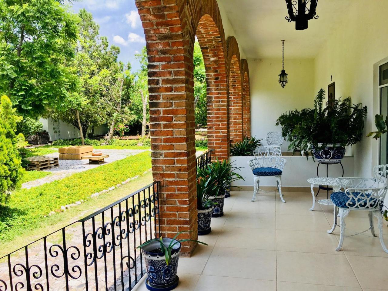 Club Vergel Resort Bernal Εξωτερικό φωτογραφία