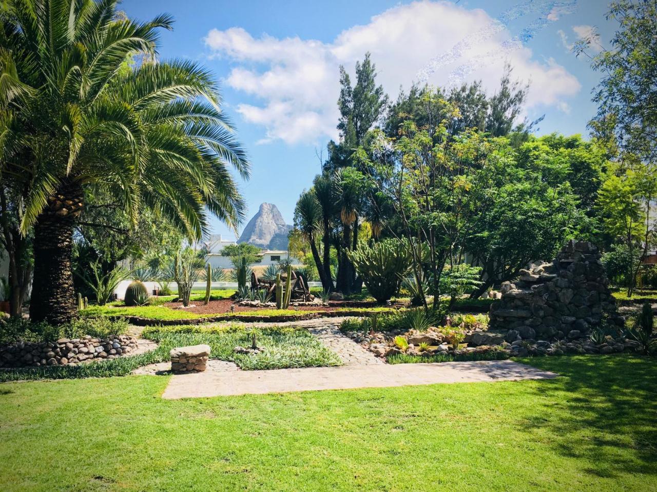 Club Vergel Resort Bernal Εξωτερικό φωτογραφία